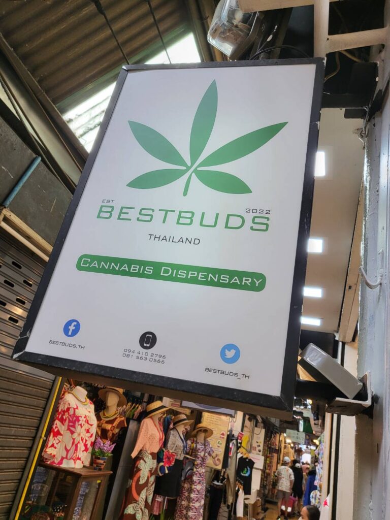bestbuds thailand shop sign