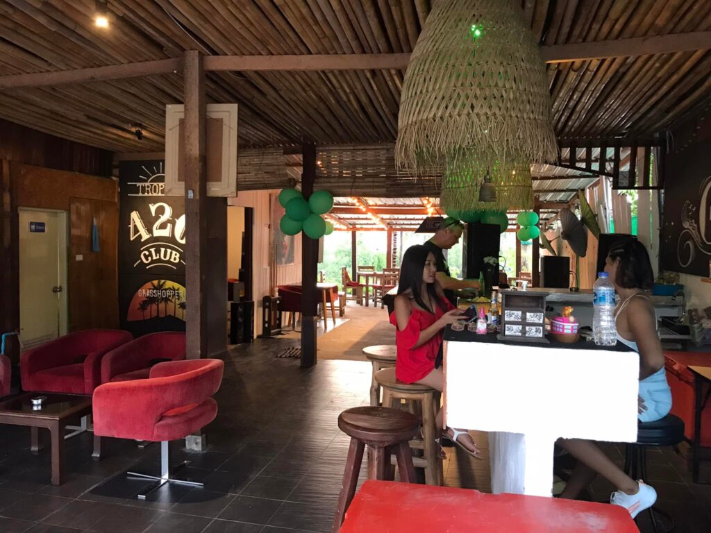 view of interior of Grasshopper Samui