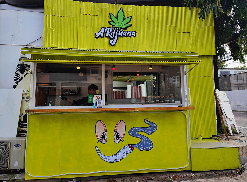 Arijuana Bangkok - store front
